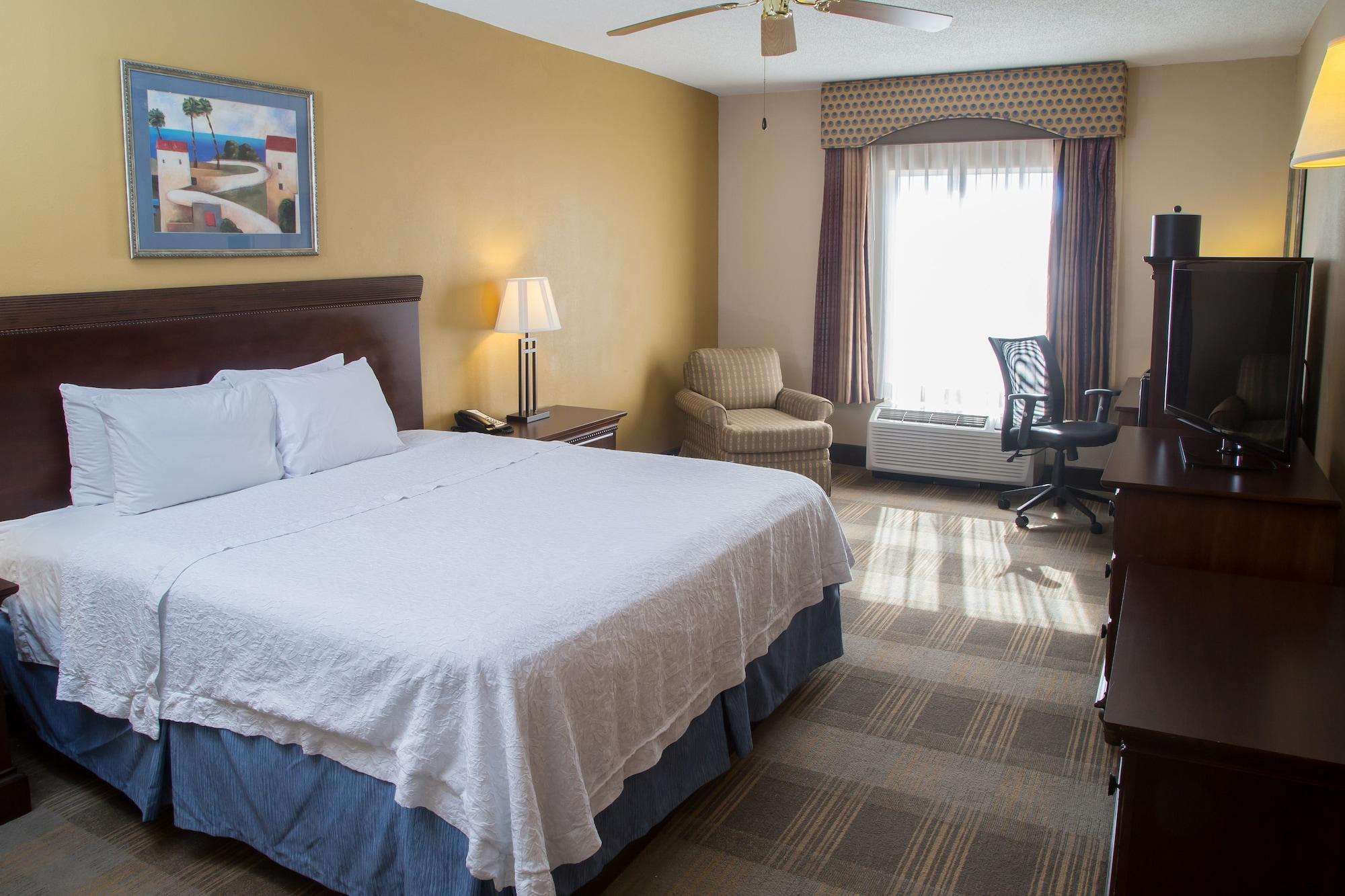 Hampton Inn Oxford-West Exterior photo