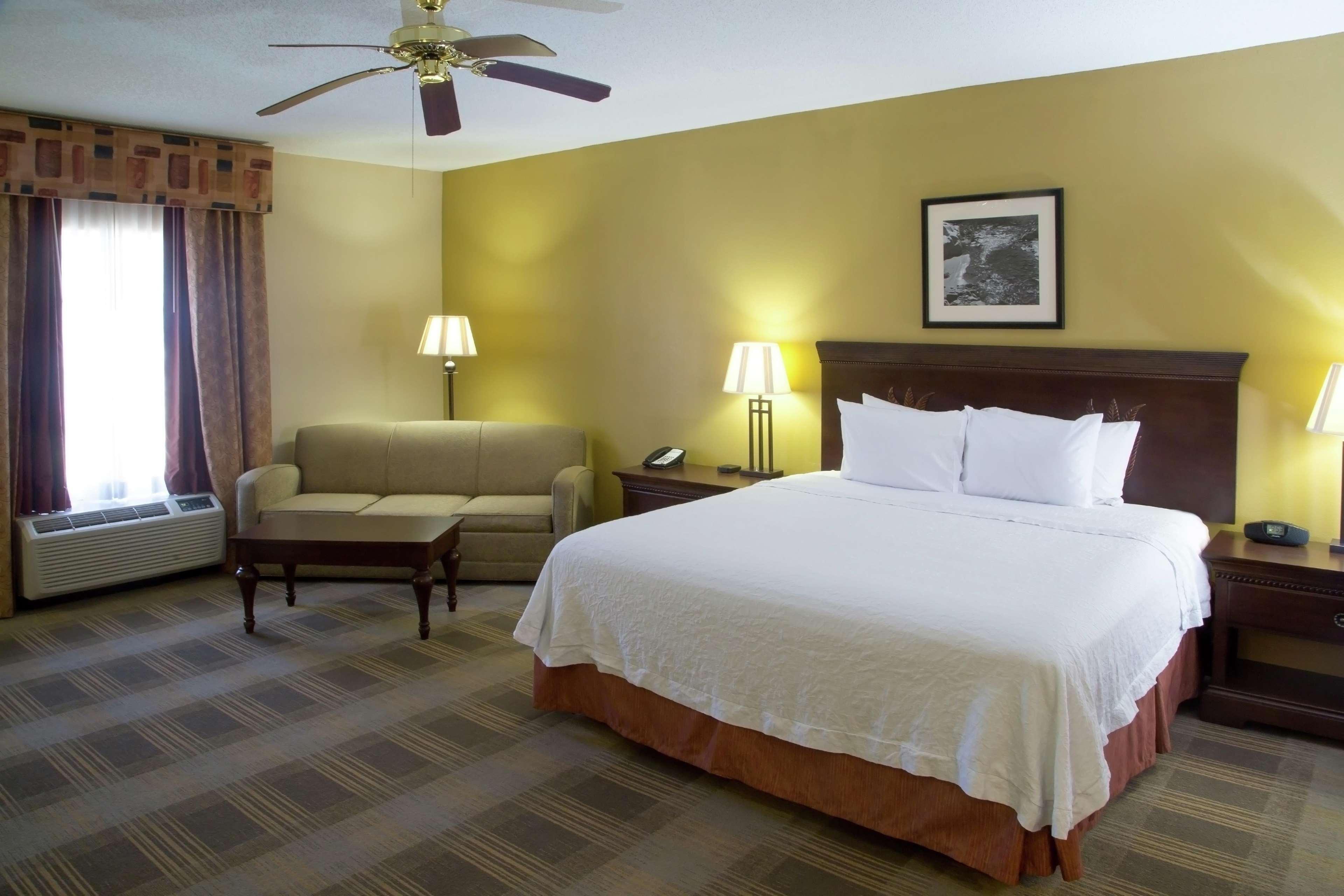 Hampton Inn Oxford-West Exterior photo
