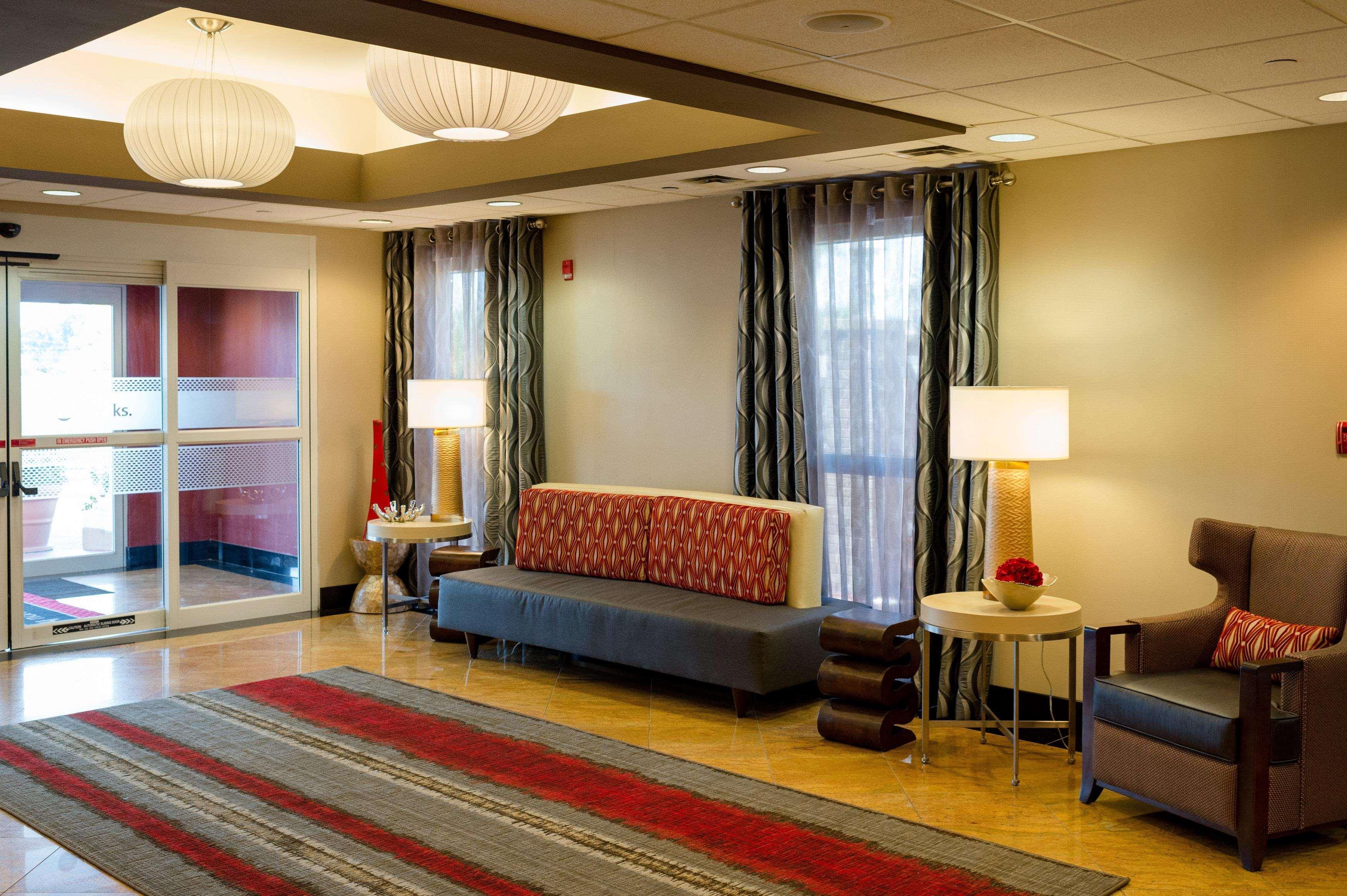 Hampton Inn Oxford-West Exterior photo